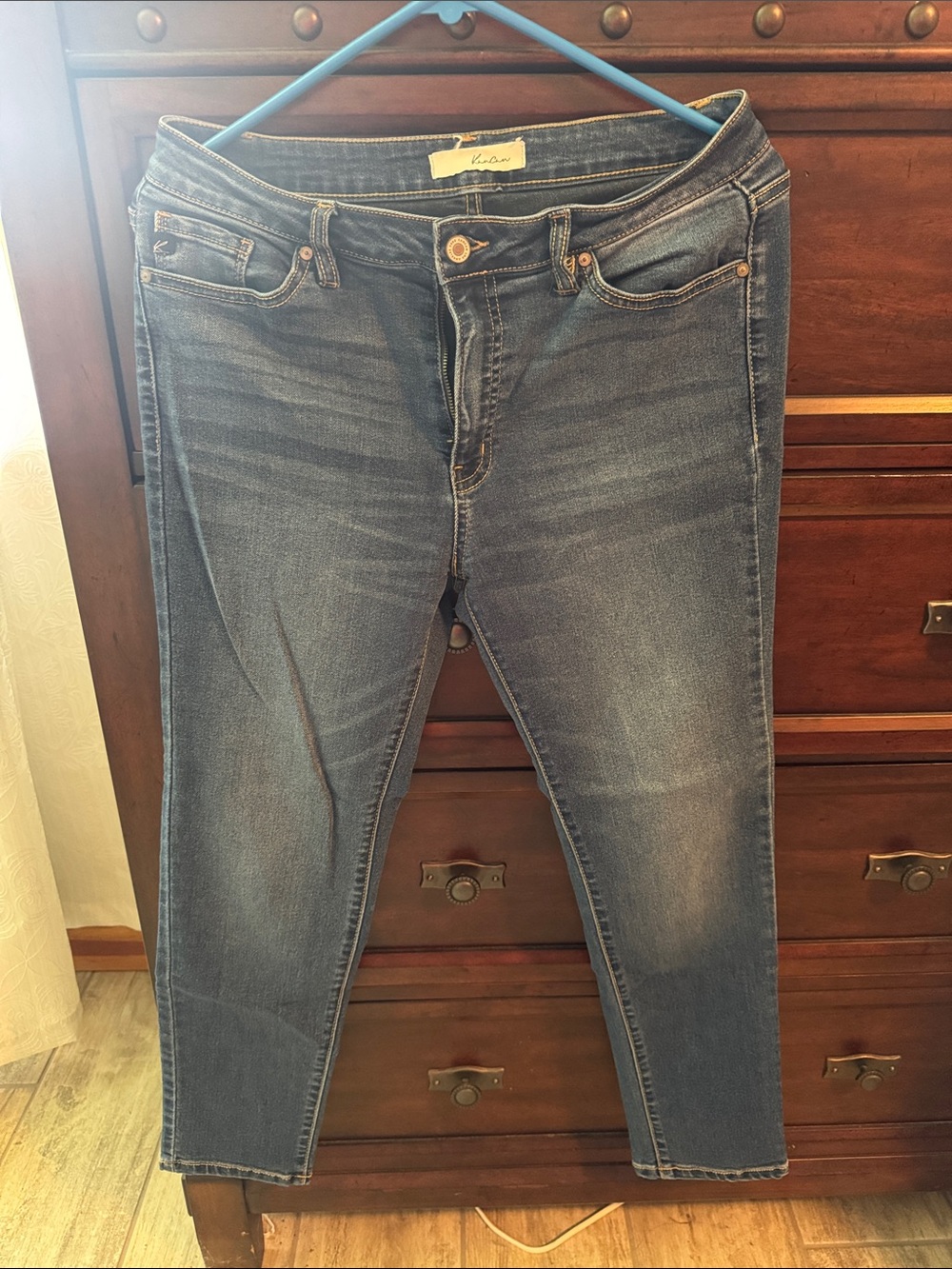 KanCan Women's Medium Blue Skinny Stretch Jeans